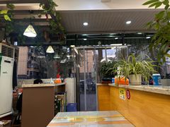 -芳芳餐厅(白沙路店)