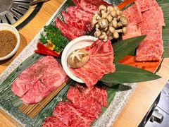 -炼火烤肉店