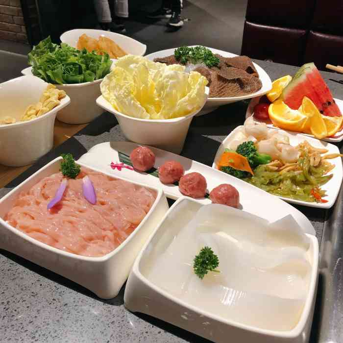 海底捞火锅(东胜广场店)-"海底捞火锅都成了石家庄的"传奇"火锅店了.