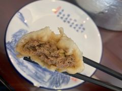 猪肉灌汤包-草包包子铺1937(普利街店)