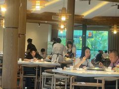 -茅草房·河畔园林火锅