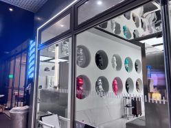 -PE SALON