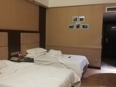 -张家界大成山水国际大酒店