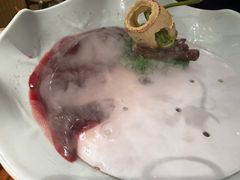 -老牌坊云南鱼豆花火锅(爱建店)