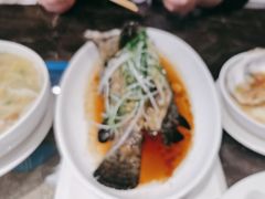 -瓦国小镇·果木烤鸭·融合菜(西口店)