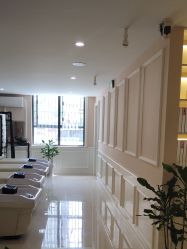 -Bollins波林丝•专研护发中心