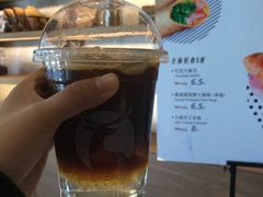 黑金气泡美式-瑞幸咖啡(紫金数码园店)