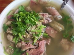 -宝瑞门钉肉饼店