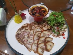 猪耳朵-百香楼(鑫盛豪庭店)