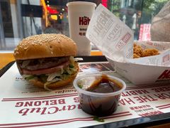 -The Habit Burger Grill 哈比特汉堡(复兴soho店)