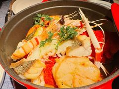 -弦月窗LUNETTE BY AMANDA(复兴路店)