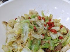 -湖南人家湘菜馆(镇江路店)