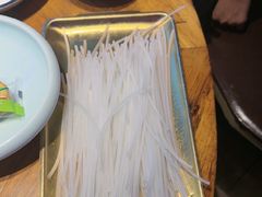 -山河屯铁锅炖(绥望路店)