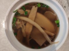 养生菌汤-国人川菜(李家村建东街店)