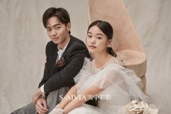 -雪中彩影婚纱摄影·微光艺术中心