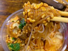 -花儿姐与战哥的美食档
