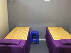 包房-顺则昌推按正骨理疗