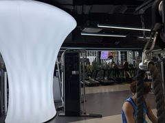 -超鹿运动(五四路恒力城店)