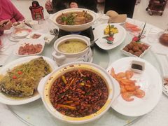 -亢龙太子酒轩(东湖店)