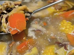 -尚尚仙·酸汤猪手·猪肚鸡火锅(华联万柳购物中心店)