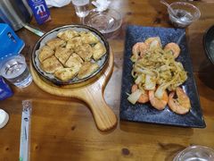 -老东镇啤酒屋海鲜加工·蒸汽海鲜·海鲜烧烤(台东店)