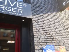 -HIGH FIVE哈福手工汉堡(桂林路店)