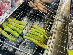 -喜悦小串丹东小黄牛海鲜烧烤大排档(民主广场店)