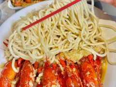 -龙巢盱眙龙虾·牛蛙·烧烤宵夜(八卦岭店)