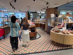 -CARINO BAKERY&CAFE(人广来福士店)