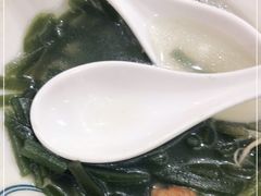 -李与白包子铺(桐梓林店)