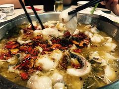 酸菜鱼火锅-杨记大丰收鱼庄(国贸店)