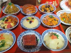 -蓝田九大碗民俗食府(蓝田店)