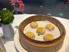 蟹粉鲜肉小笼包-桂满陇·杭州饭店(清河万象店)