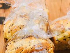 -莉莲蛋挞(大华悦沢书店)