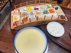 -香麒园·过桥米线·南湖雅宴