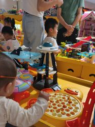 -嘻鸭涂(福田·卓悦汇哈尼彩虹店)
