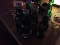 -FOUR PLAY BAR