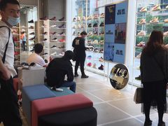 -NIKE KICKS LOUNGE体验店(北京新中关店)