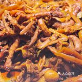 一家连骨头都舍不得扔掉的卤味店