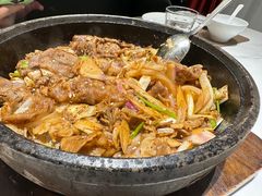 -皇城根·鲁菜济南菜·吊炉烤鸭·炒鸡鱼头(济南旗舰店)