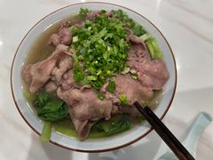 -犇逸·乐山跷脚牛肉·四川现炒(览海店)