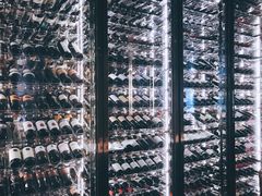 -wineapp葡萄酒餐吧(外滩金融中心店)