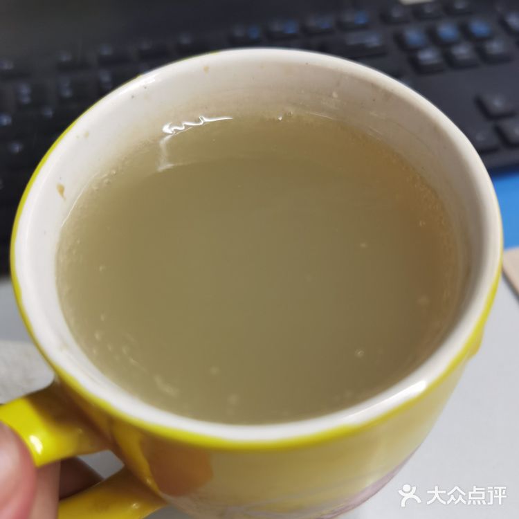 有果汁的汽水[色]圣培露[调皮]