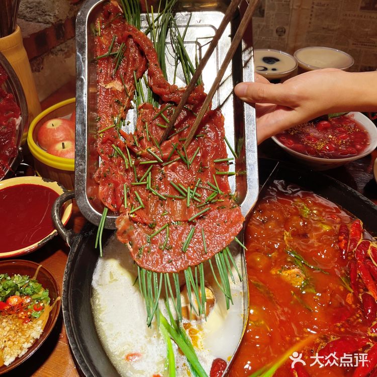 居民楼里的火锅神店!笨姐这波直接🔒死