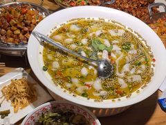 -小三峡食府(西五路店)