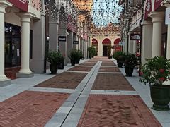 -佛罗伦萨小镇广佛名品奥特莱斯(疏港路店)