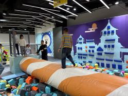 -反弹蹦床公园·亲子乐园·团建·派对(巴南万达店)