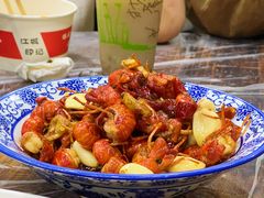 -江城燕子大排档(江汉路步行街店)