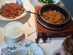 -千百味红餐厅·非遗江西菜(绿地双子塔总店)