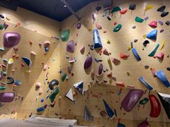 -Upper Climbing Gym 攀岩(华侨城店)